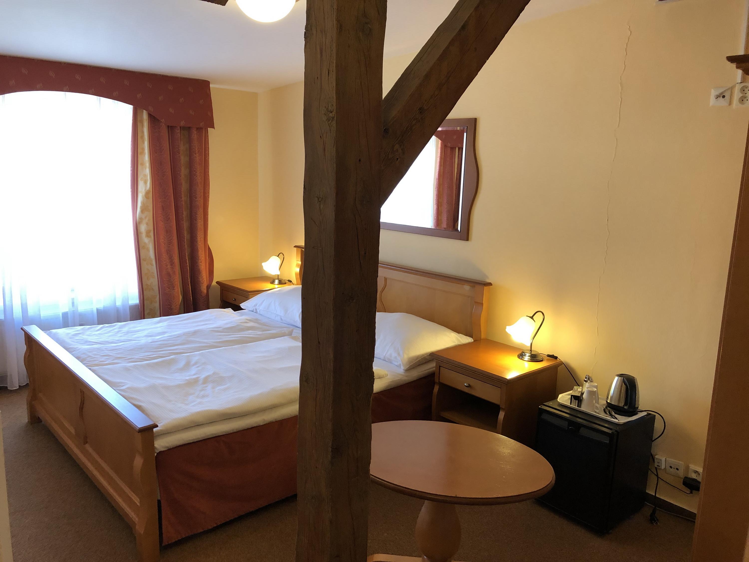 Brezina Otel