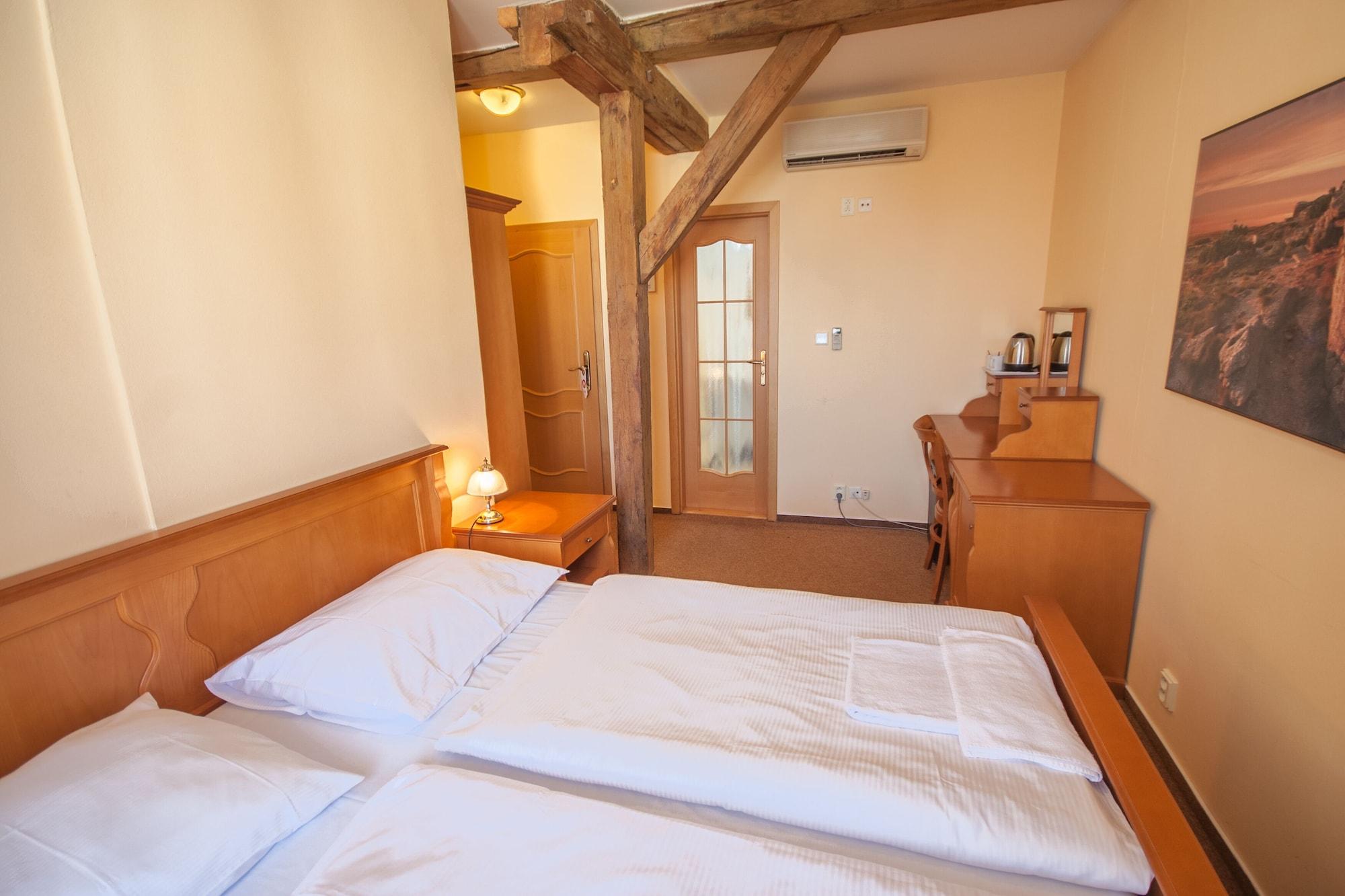 Brezina 3* Praha